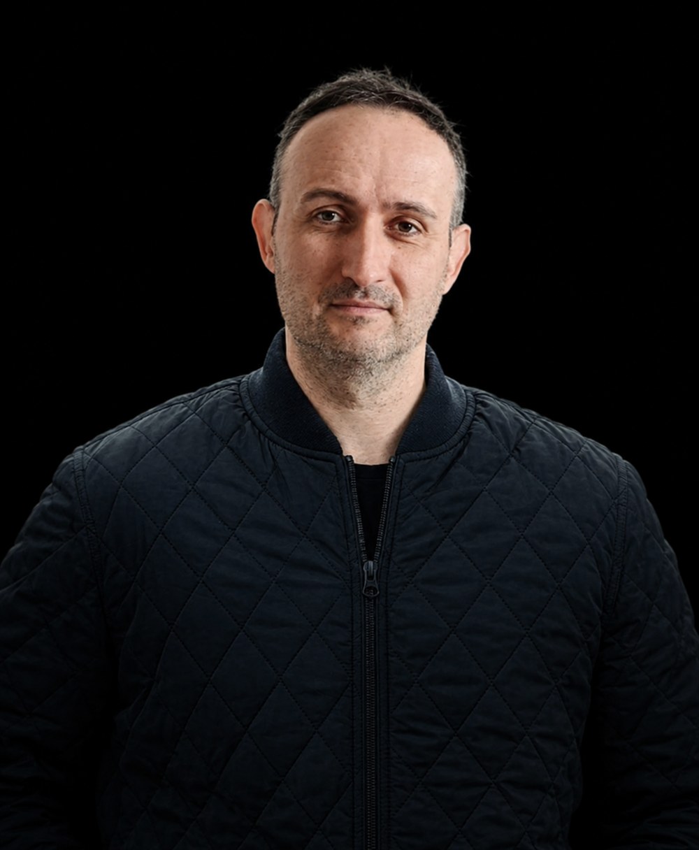 Portrait of the Denisitree author